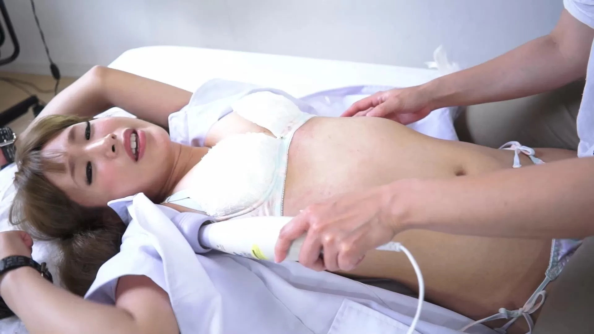 H-31 护士妹子3 WK085.0009 - 00-06-26.webp