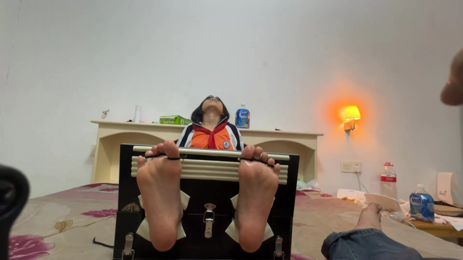 不肯说出密码的校服妹.0006 - 00-20-05.webp
