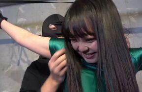 AD-776 泉りおん 磔拘束拷問くすぐり