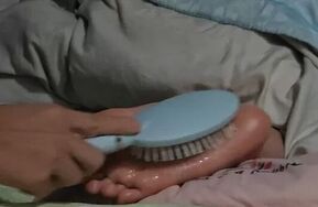 把玩表妹的34码小脚丫 25年纪实（在线播）