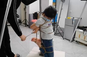 【心悦艺束】飒爽单马尾立柱裸足逆驷马TK强制