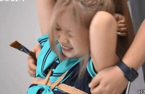 灰太狼的羊 多种束缚状态下放置与TK，甜甜疯狂挣扎、无法逃脱，直到痒到陷入崩溃的状（在线播）