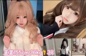 玩弄18岁萝莉34码小脚tian脚
