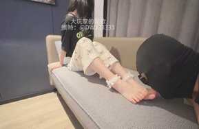 通城大玩家:杭州tian甜妹子又嫩又软的脚丫